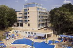 Holiday Park Hotel & Spa