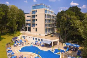 Holiday Park Hotel & Spa