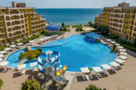 Hotel Midia Grand Resort